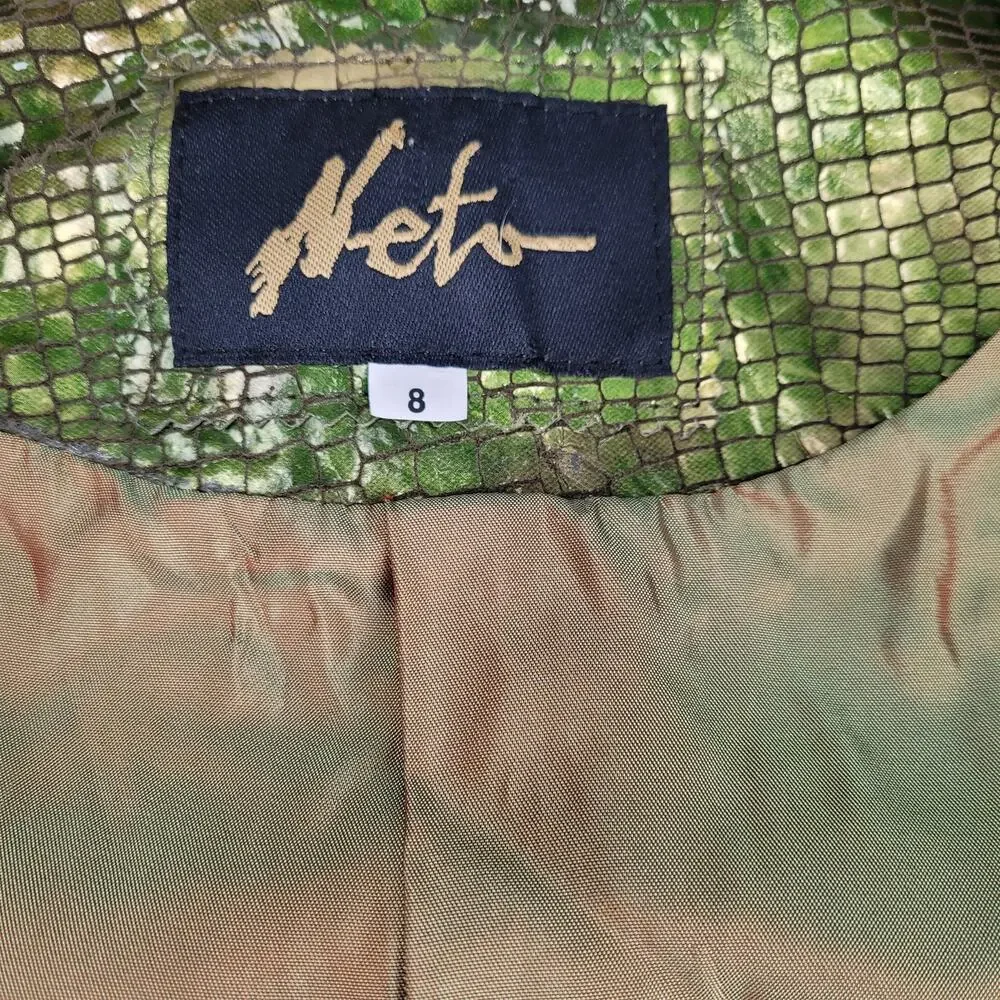 Neto vintage embossed